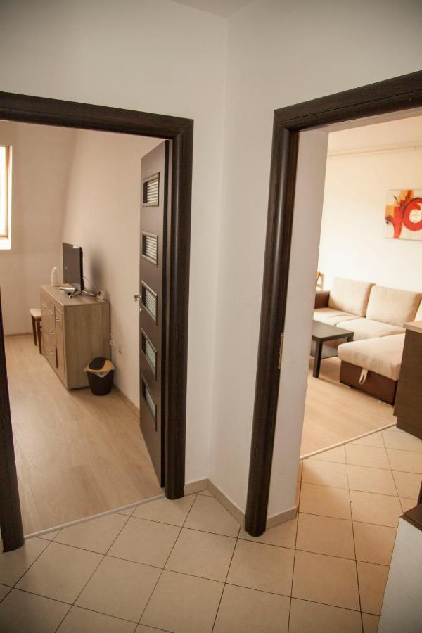 Diana'S Apartment Брашов Экстерьер фото